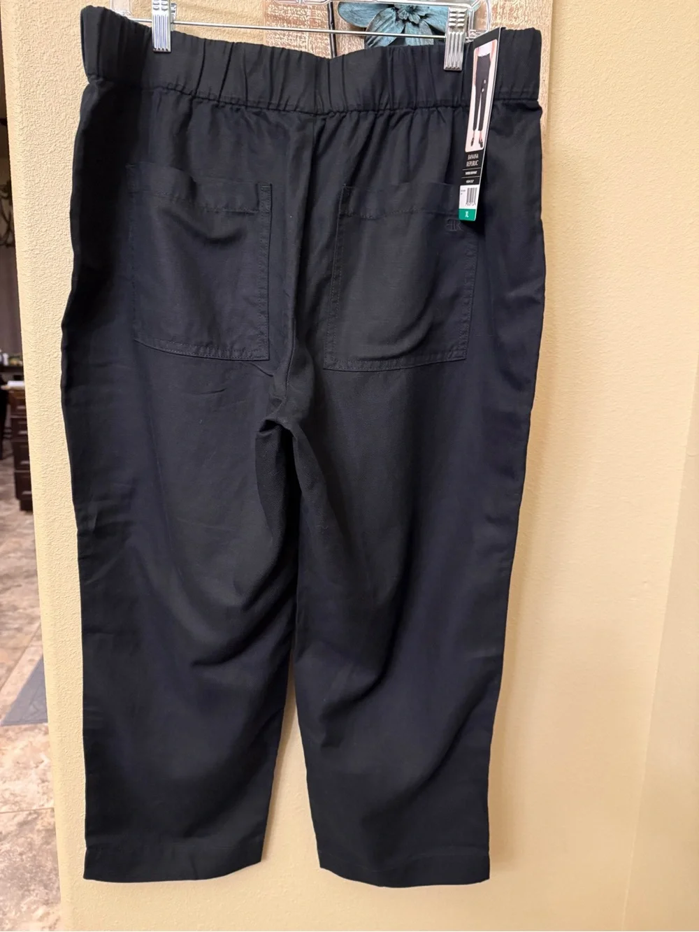 Banana Republic Black Pull On Tapered Cropped Pants Womens XL NWT